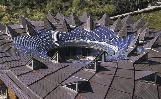 معماری خورشیدی